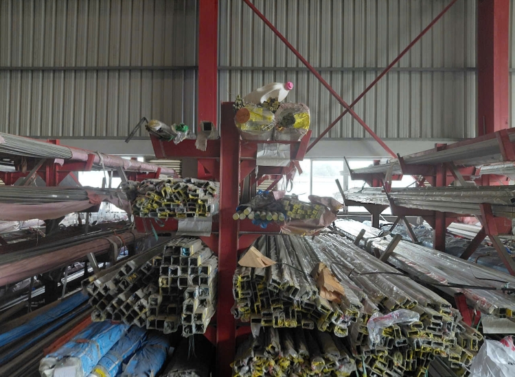 HỘP VUÔNG INOX 304/316 50 x 50 x 5.0MM