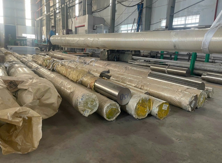 LÁP TRÒN ĐẶC 304- PHI 110|STAINLESS STEEL 304 ROUND BAR , Diameter 110mm