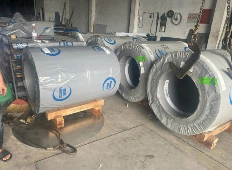 CUỘN INOX CÁN NGUỘI 304