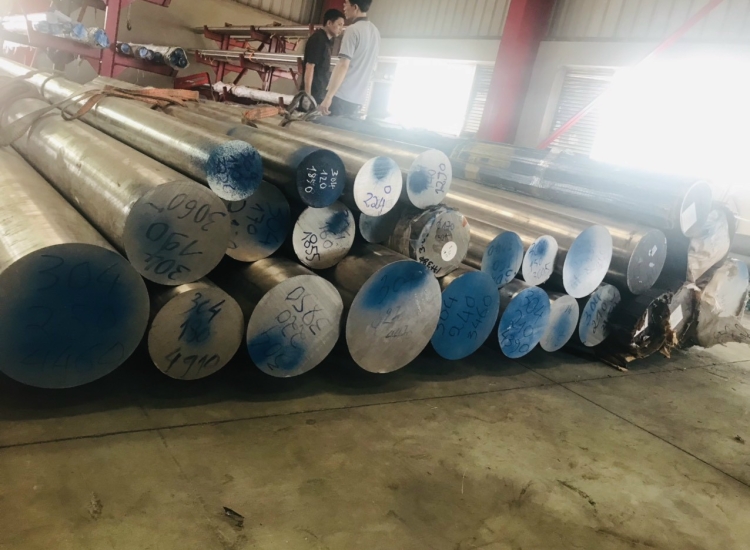 LÁP TRÒN ĐẶC 304- PHI 145|STAINLESS STEEL 304 ROUND BAR , Diameter 145mm