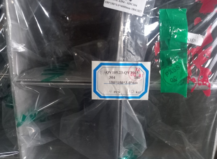 HỘP VUÔNG INOX 304/316 - 200 x 200 x3.0MM