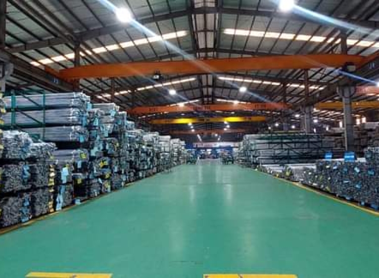 HỘP VUÔNG INOX 304 - 100*100*3.0MM