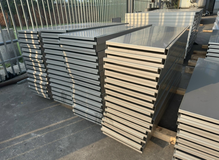 CẮT GIA CÔNG LASER INOX TẤM THEO YÊU CẦU