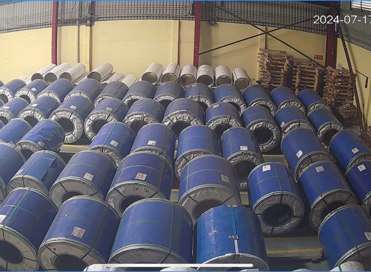 CUỘN INOX 201 DÀY 0.7MM 