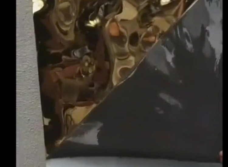 TẤM INOX 3D SÓNG NƯỚC VÀNG GƯƠNG