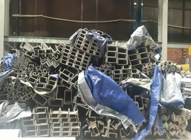 U ĐÚC INOX 304 - 140 x 58 x 5.5 x 6M