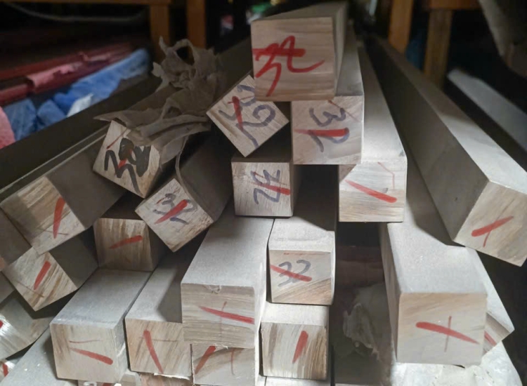 THANH LÁP VUÔNG ĐẶC INOX 304|316 - 40x40|Stainless Steel Square Bar 40 x 40 - 304|316