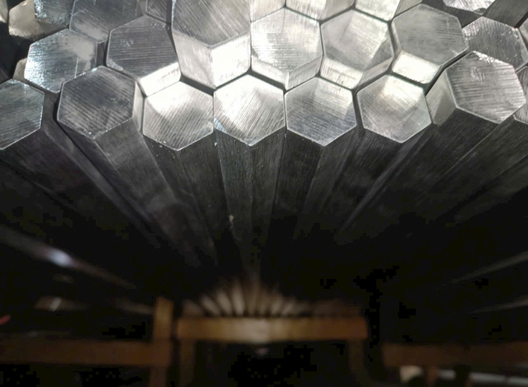 THANH LỤC GIÁC INOX 304|316 PHI 70 |S304|316 Stainless Steel Hexagon Bar | Diameter 70mm