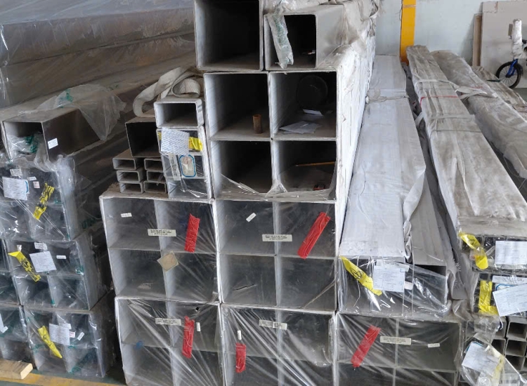 HỘP VUÔNG INOX 304/316 80 x 80 x 5.0MM